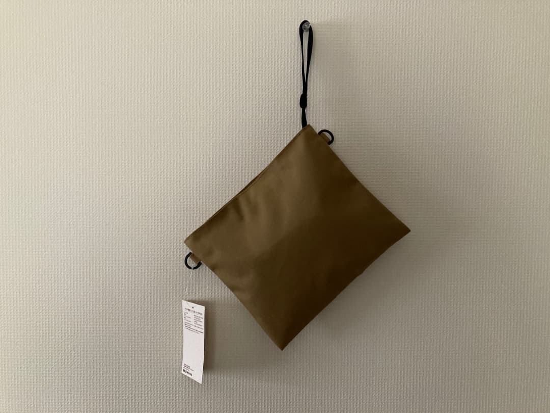 無印良品サコッシュ