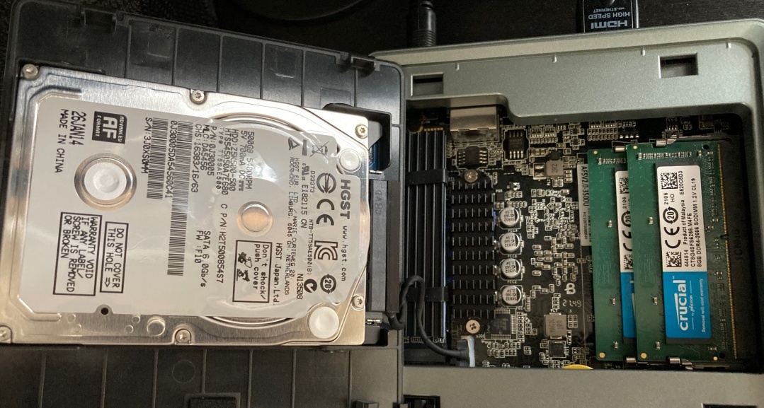 Minisforum PC UM350付属品
