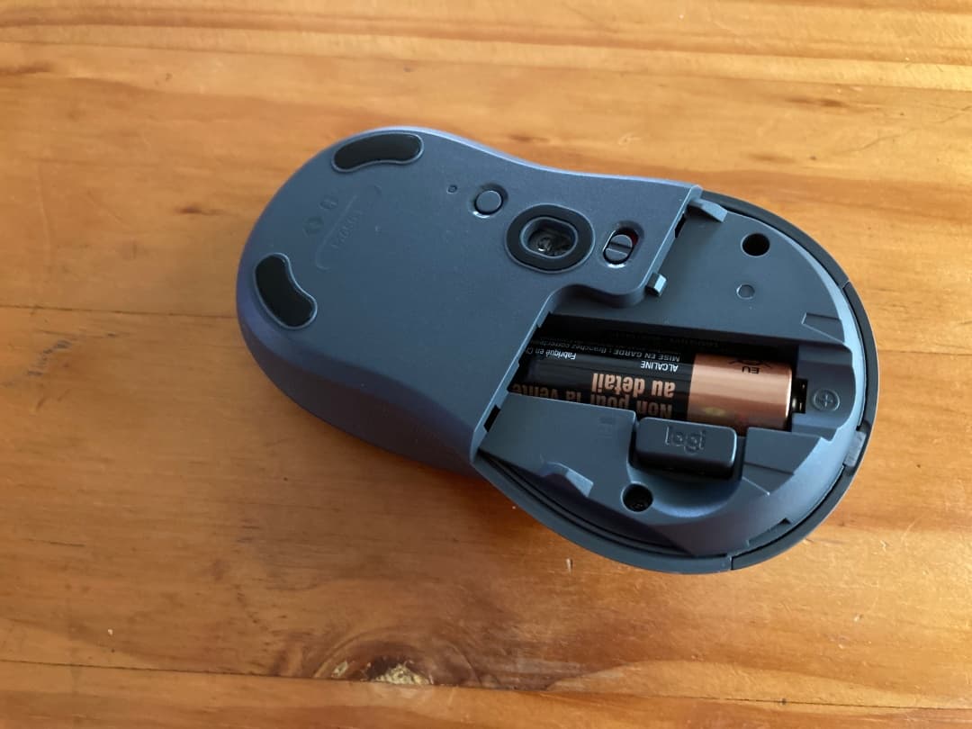 Logicool M650L