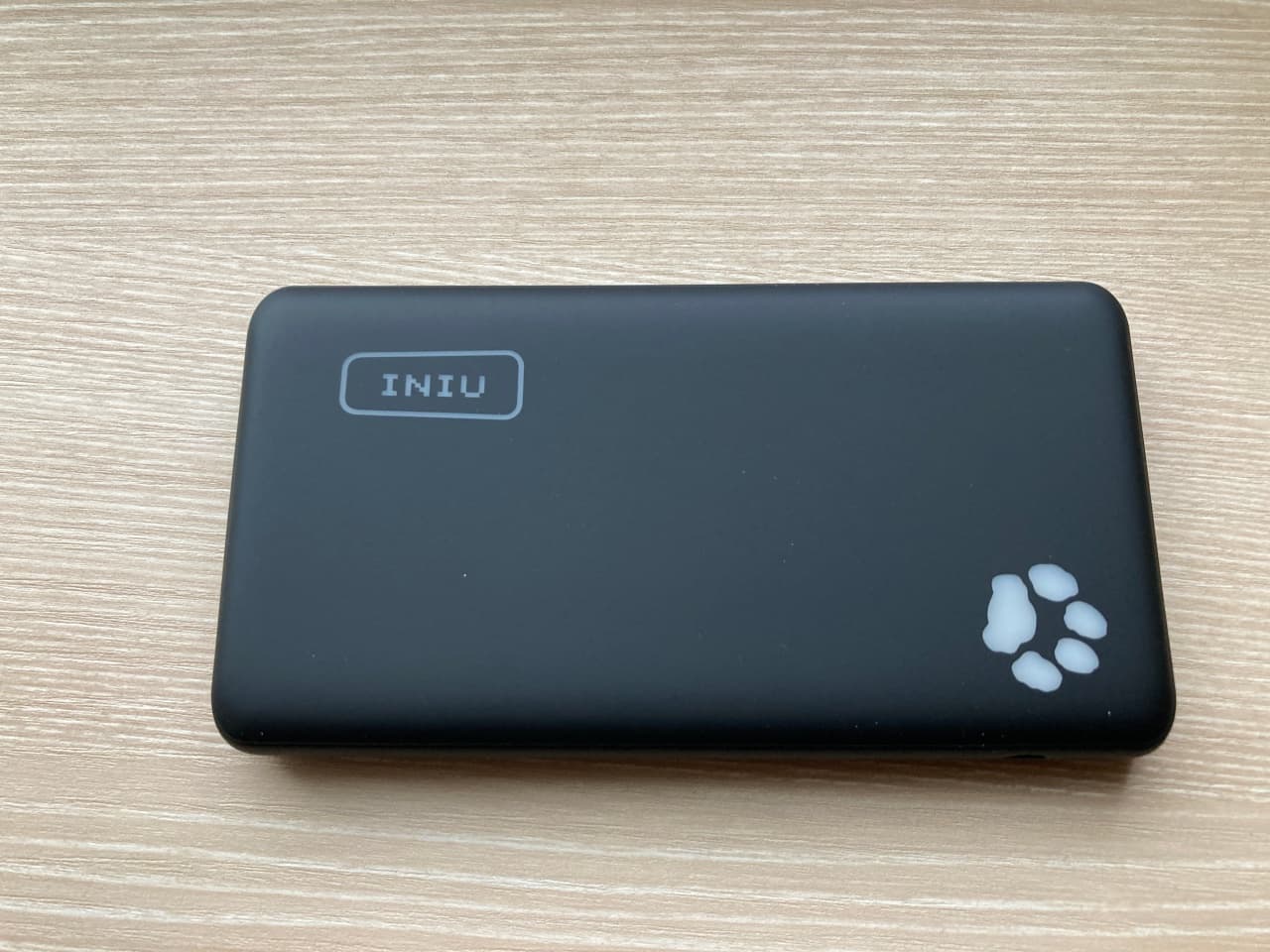 モバイルバッテリー