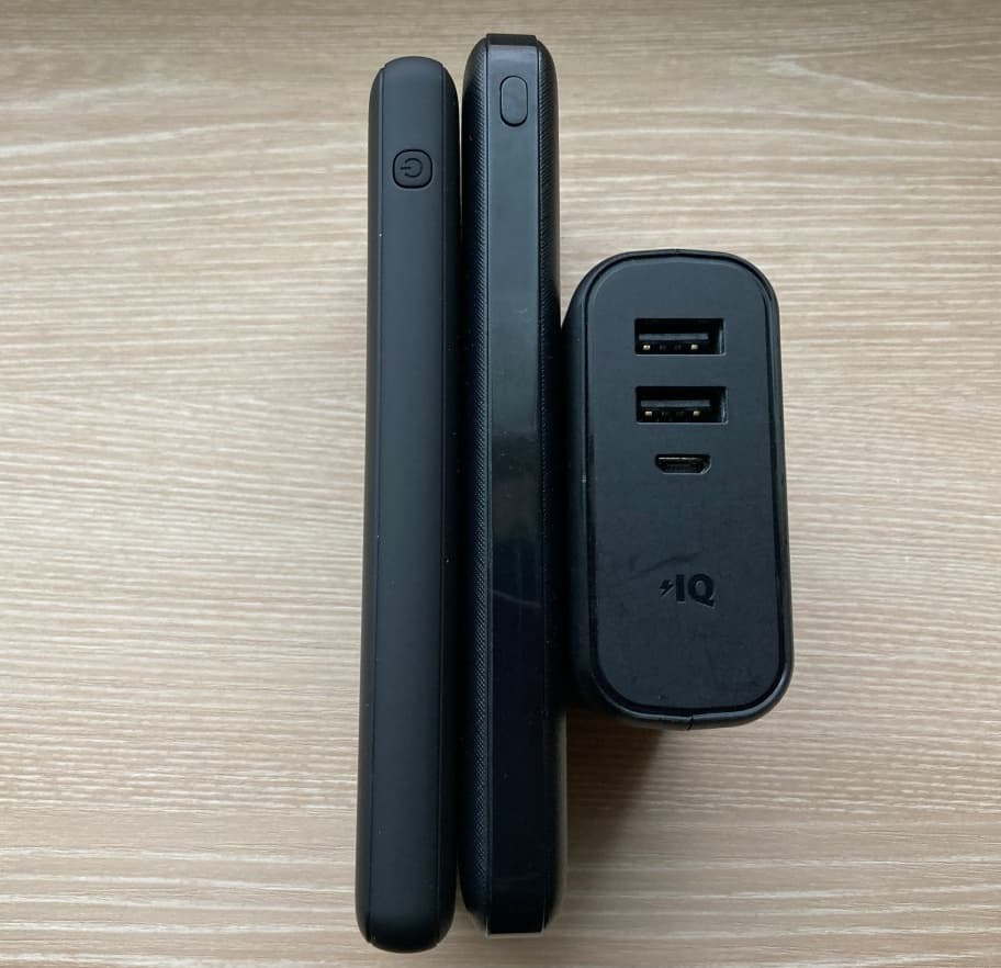 モバイルバッテリー